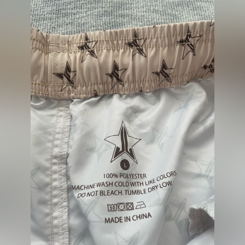 COPY - LIKE NEW Jeffree Star Swim Shorts in Tan
size Mens Large - Picture 2 of 10